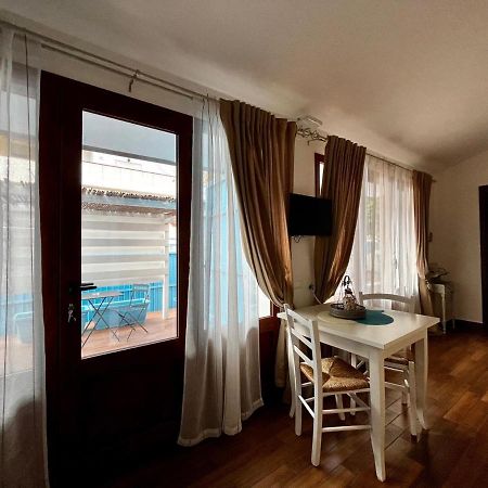 Palmasera Charming Rooms Cala Gonone Eksteriør billede