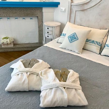 Palmasera Charming Rooms Cala Gonone Eksteriør billede