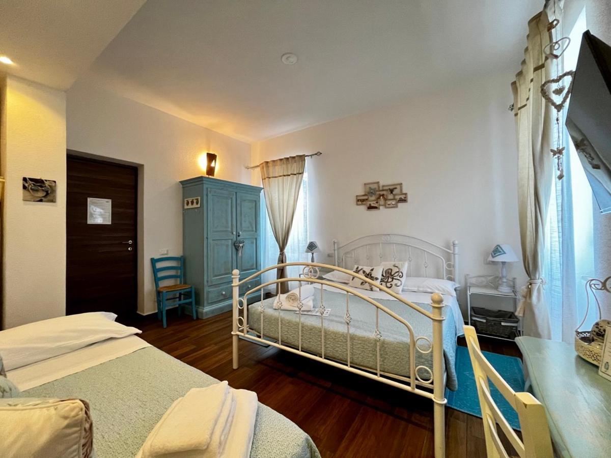Palmasera Charming Rooms Cala Gonone Eksteriør billede