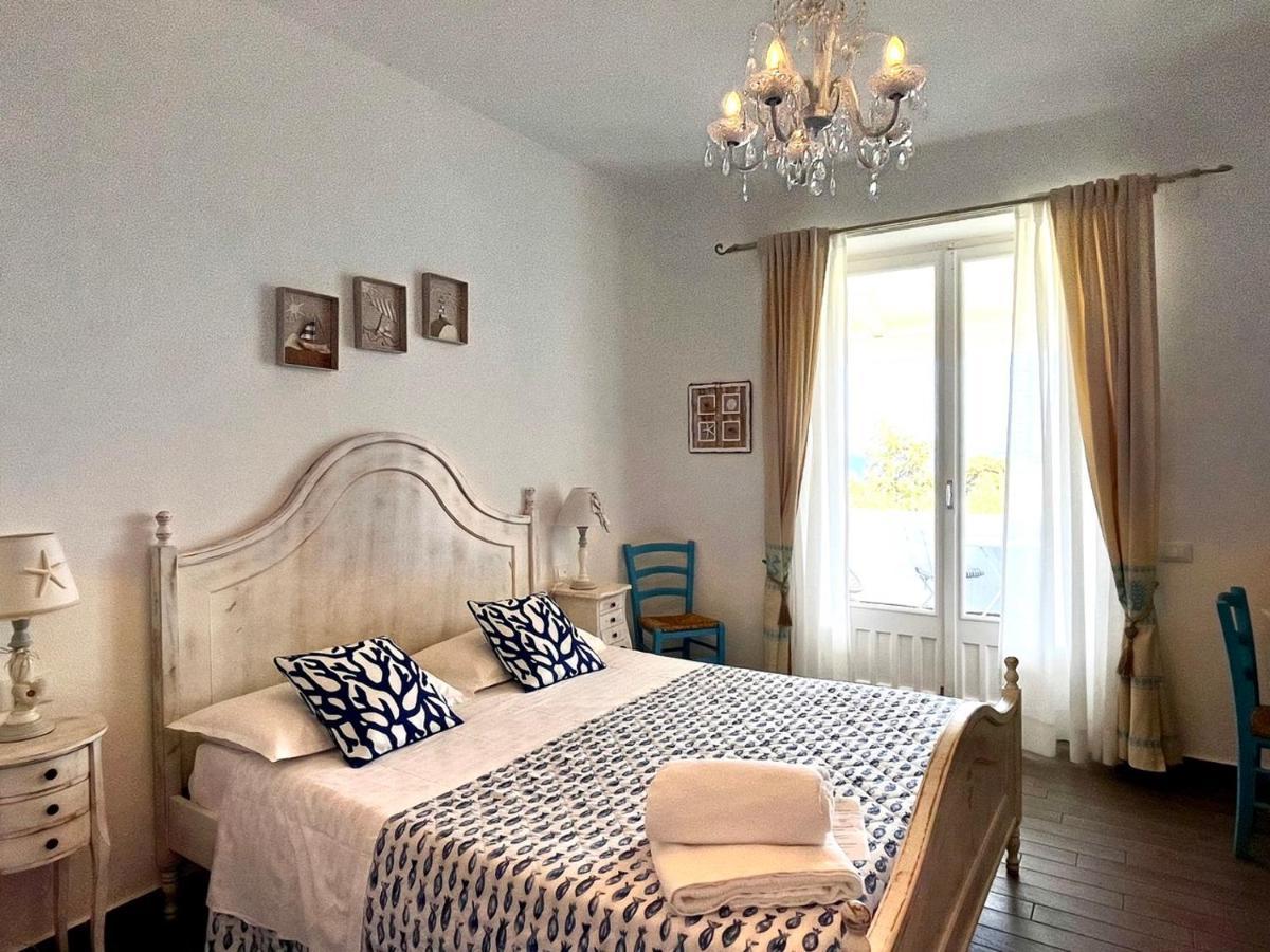 Palmasera Charming Rooms Cala Gonone Eksteriør billede