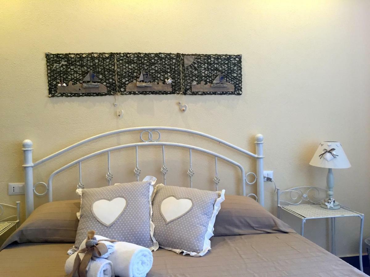Palmasera Charming Rooms Cala Gonone Eksteriør billede