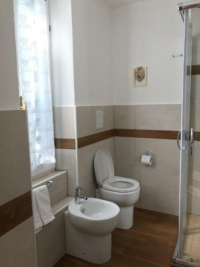 Palmasera Charming Rooms Cala Gonone Eksteriør billede