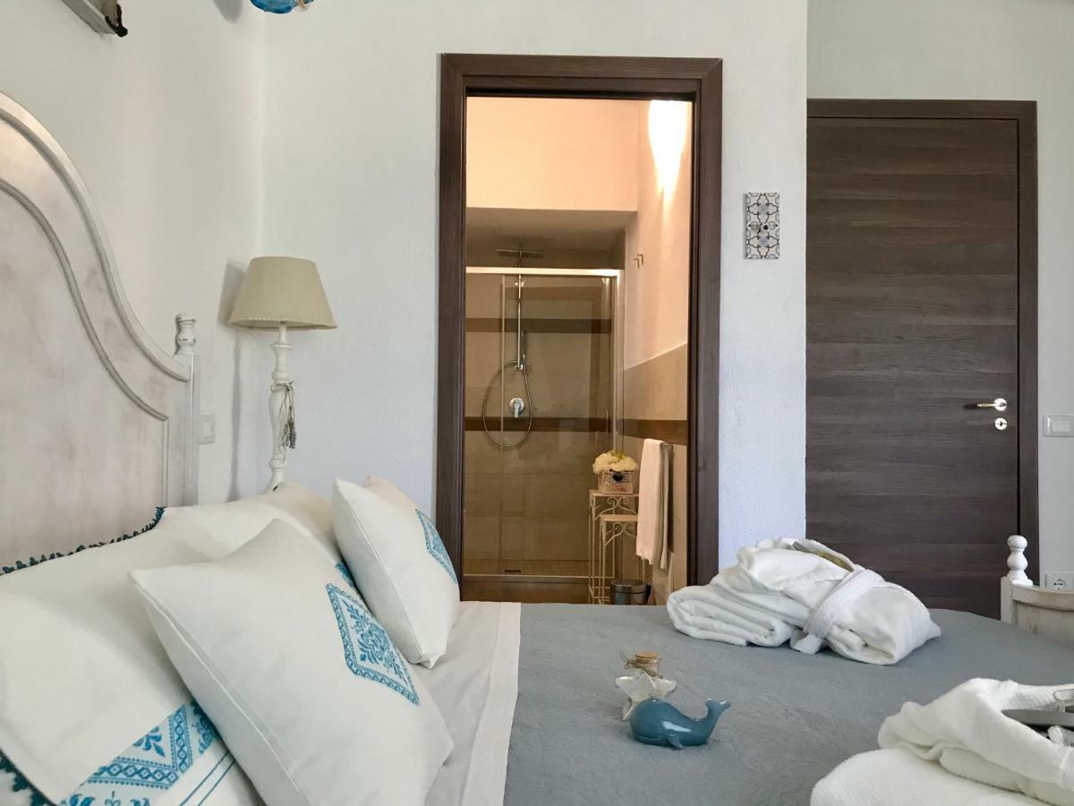 Palmasera Charming Rooms Cala Gonone Eksteriør billede